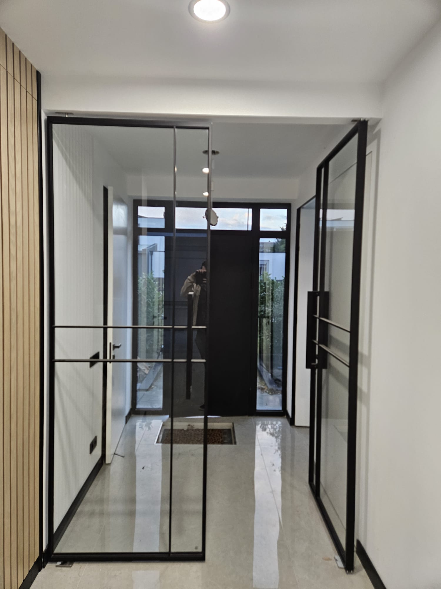 Hero achtergrond Ramen, deuren en kozijnen